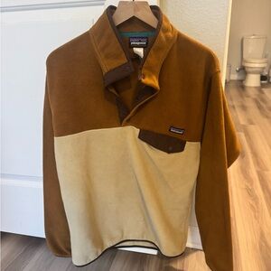 Patagonia Synchilla Fleece in Brown and Teal